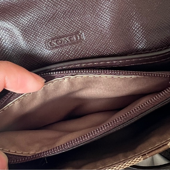 Coach Crossbody Bag - Picture 5 of 13